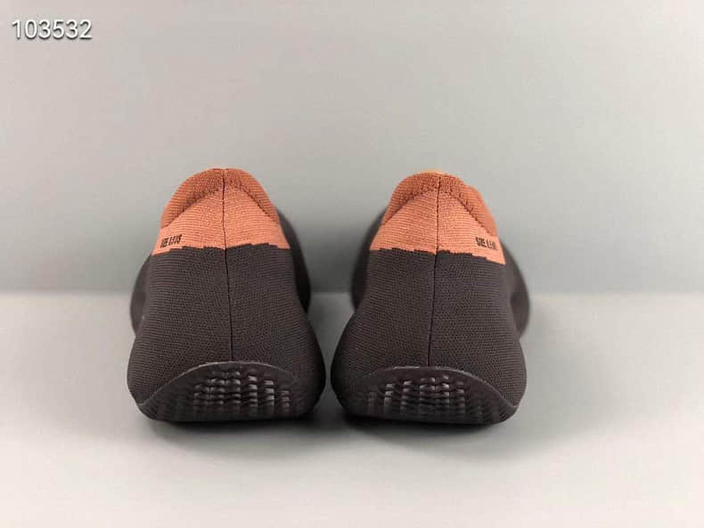 Good Yeezy Knit Runner “Stone Carbon” Replica Site 2022 (4)